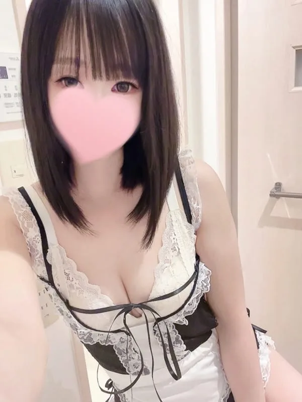 三井 れな