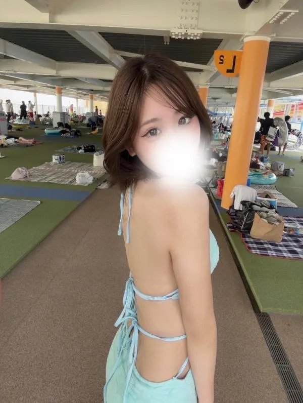 にこ