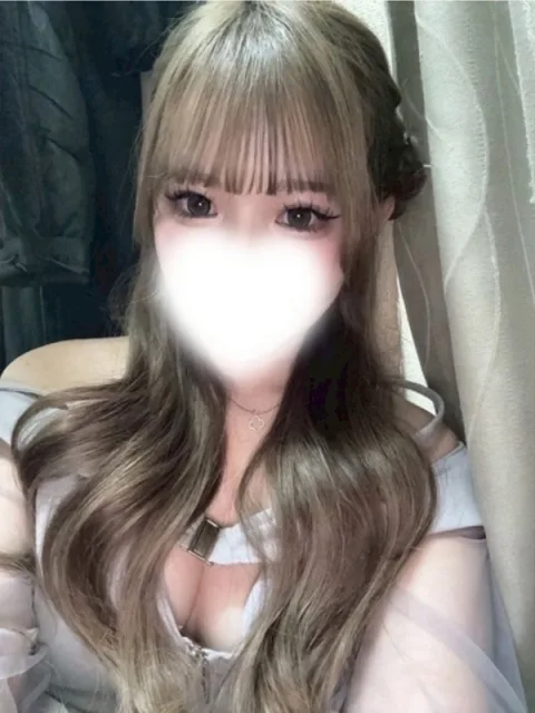 綾瀬せいら