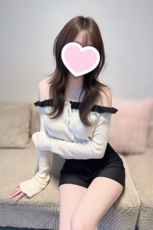 紬まゆ