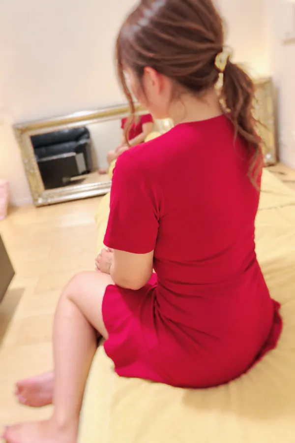 小林 まな