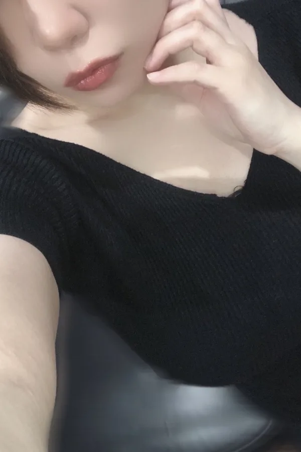 唯華るな