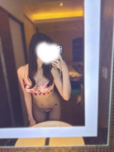 【P】あいな