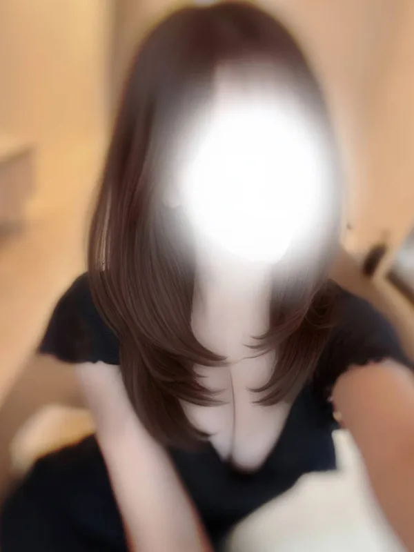 水瀬 えな