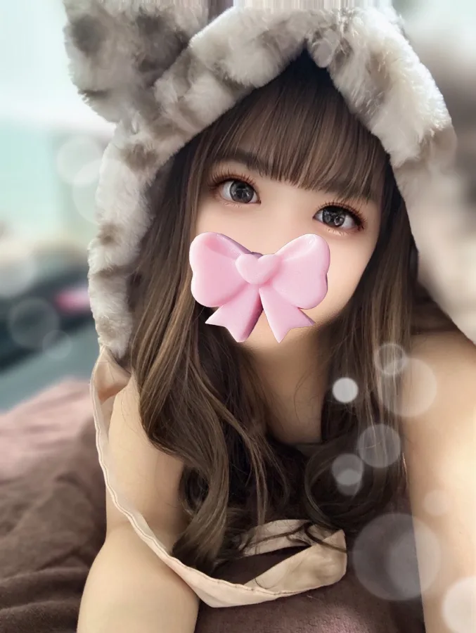 愛沢なな