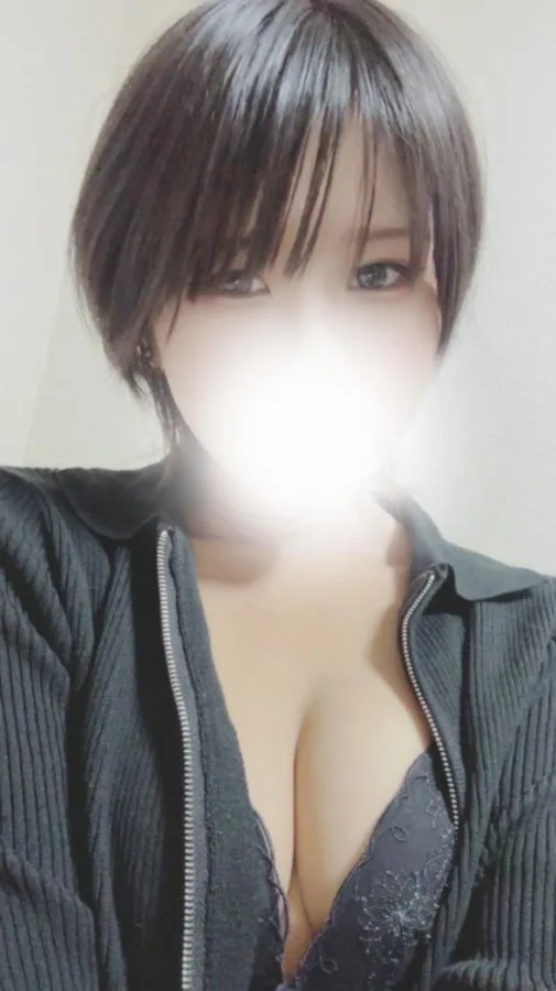 つき
