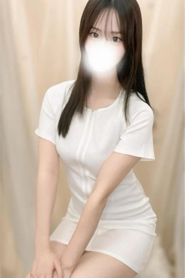 三上らら