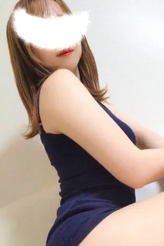 新人☆椿ゆりあ