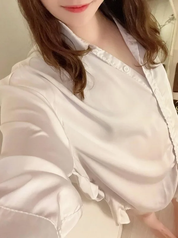 香坂みなみ