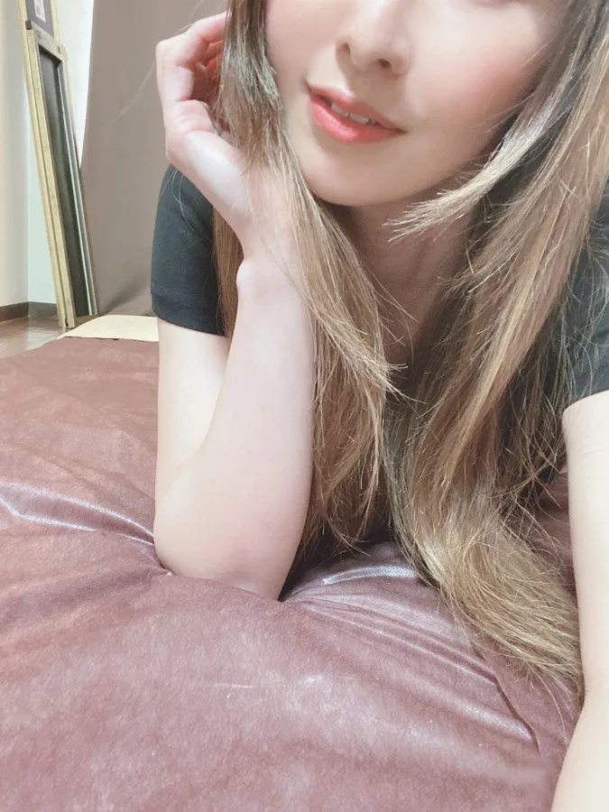 浅井 比奈