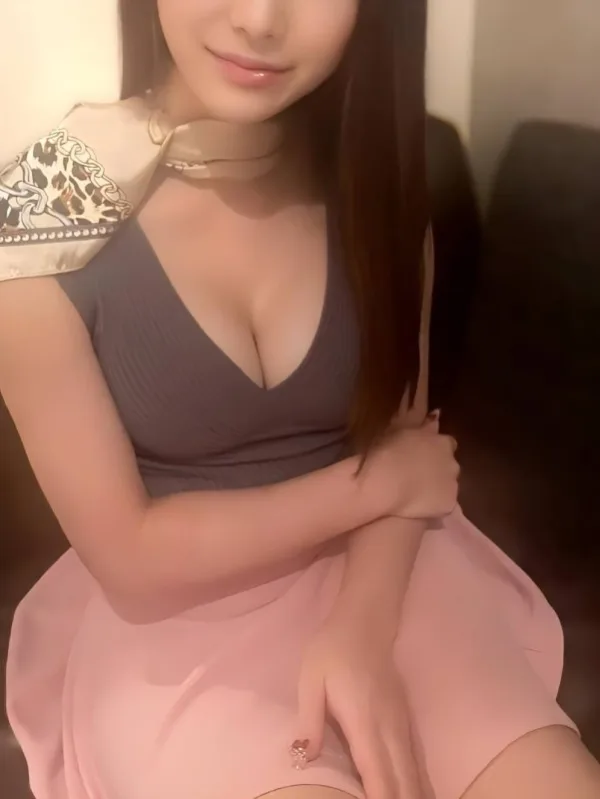青葉あやね