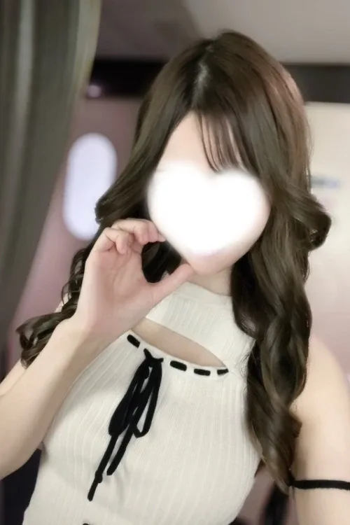 小鳥遊 かのん