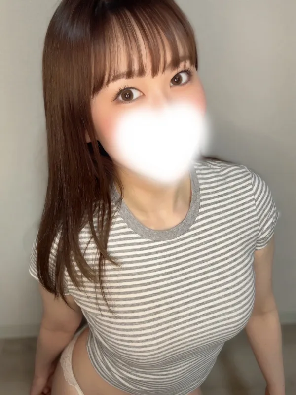 彩花ゆい