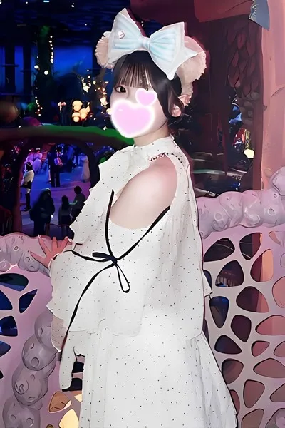 ももな