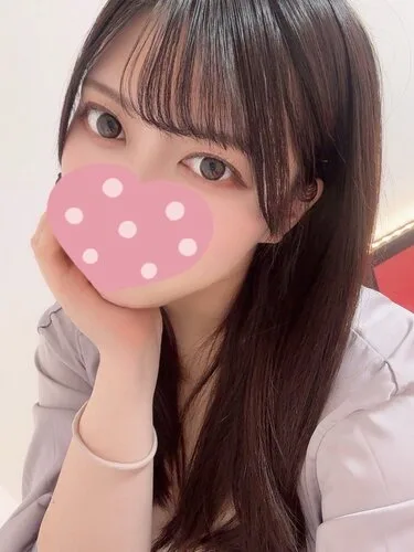 椿みな