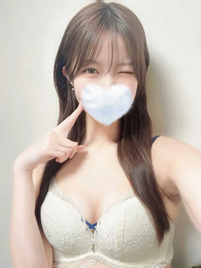 早坂ゆい