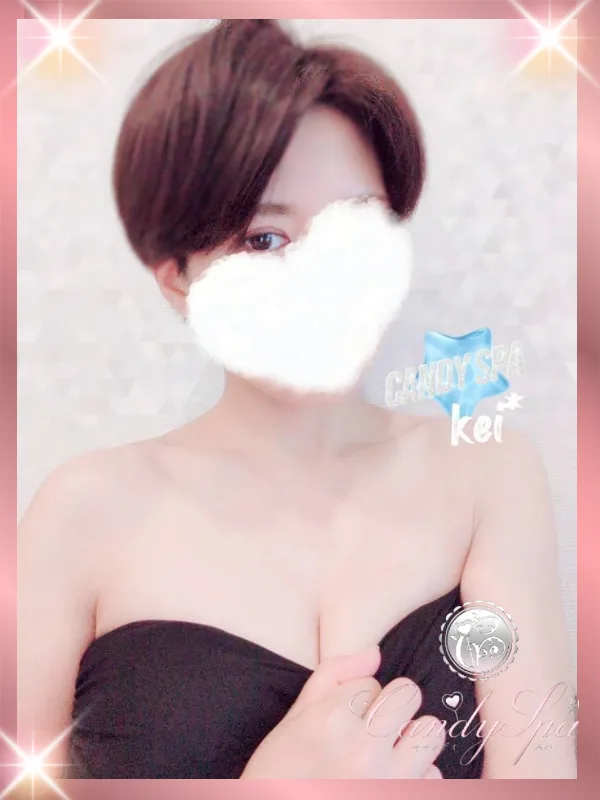 三吉 けい Kei