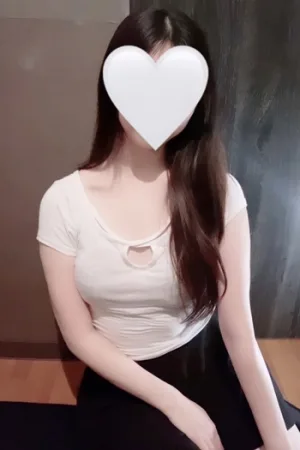 宇佐美 えま