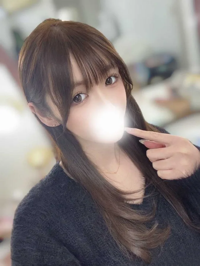 月乃かえで