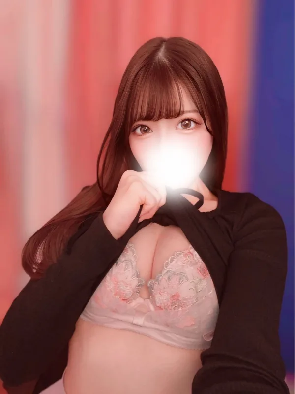 桐谷 えれな