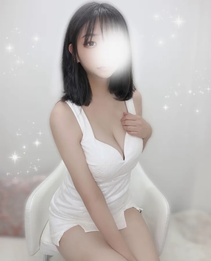 華咲 あや
