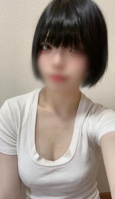 桃月まみ