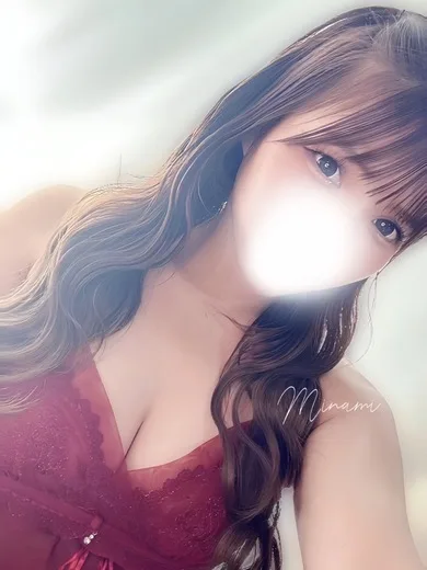 愛瀬みなみ