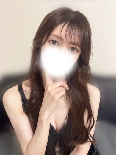 新人れい