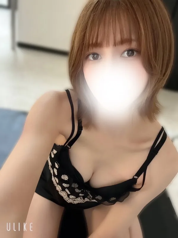 篠田ゆい