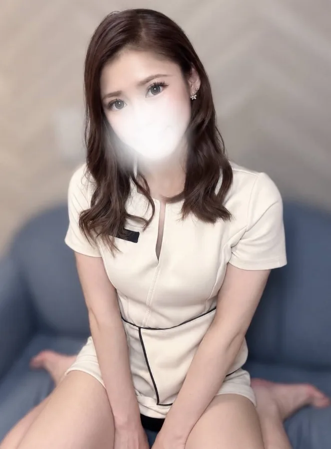 栗原モカ