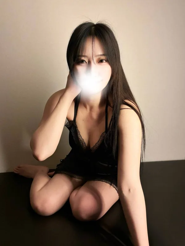 美波さな