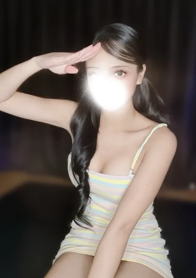 如月 モモ