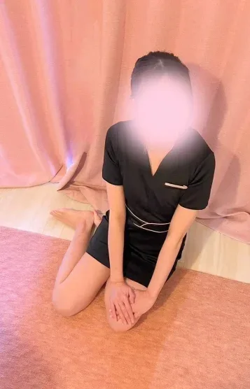 月島なな(34)