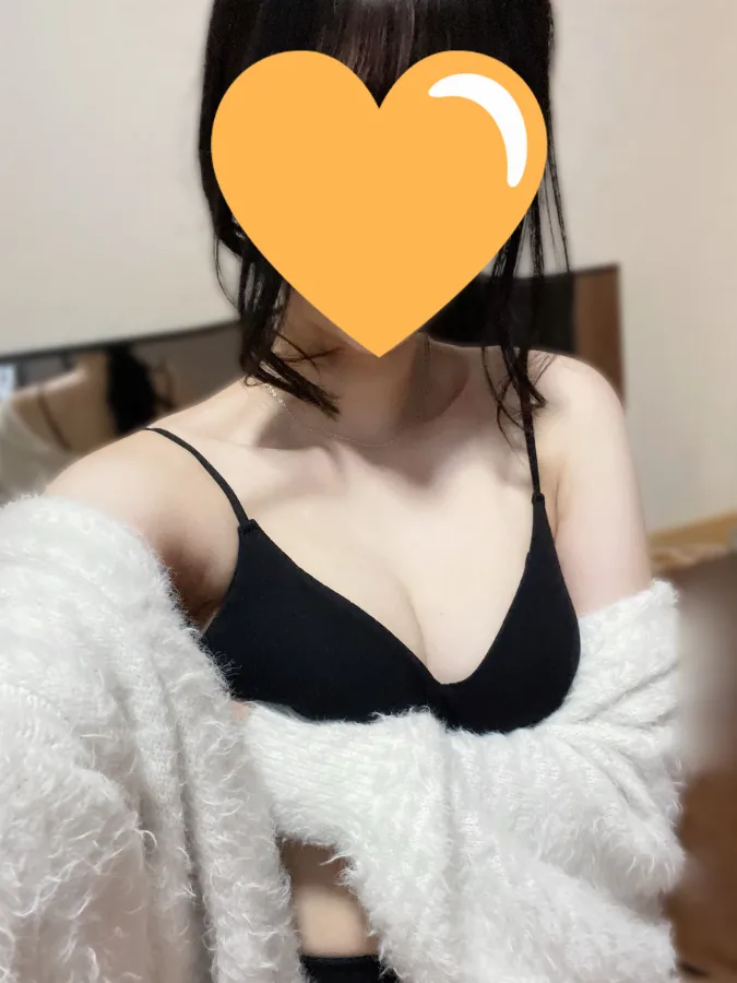 新人・梨々亜