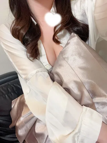小鳥遊ひな