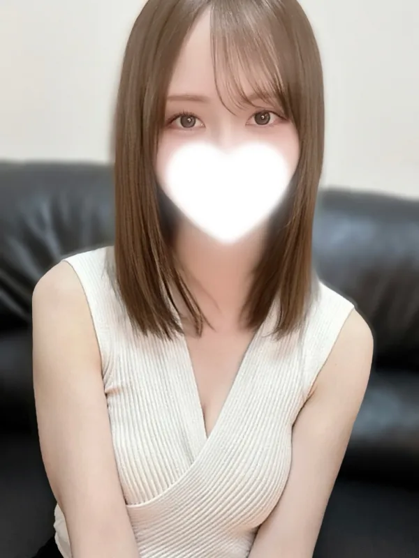 泉 ゆりあ