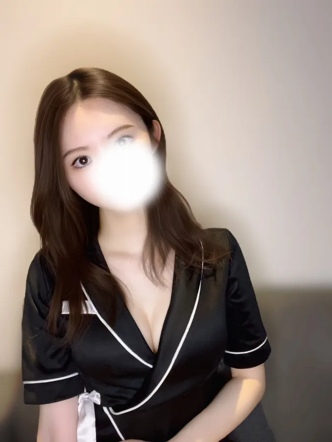 藤堂なな