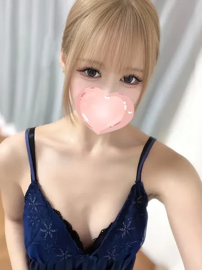 ゆあ【距離感バグる♡小悪魔セラピスト】