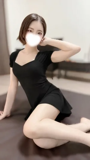 轟えま