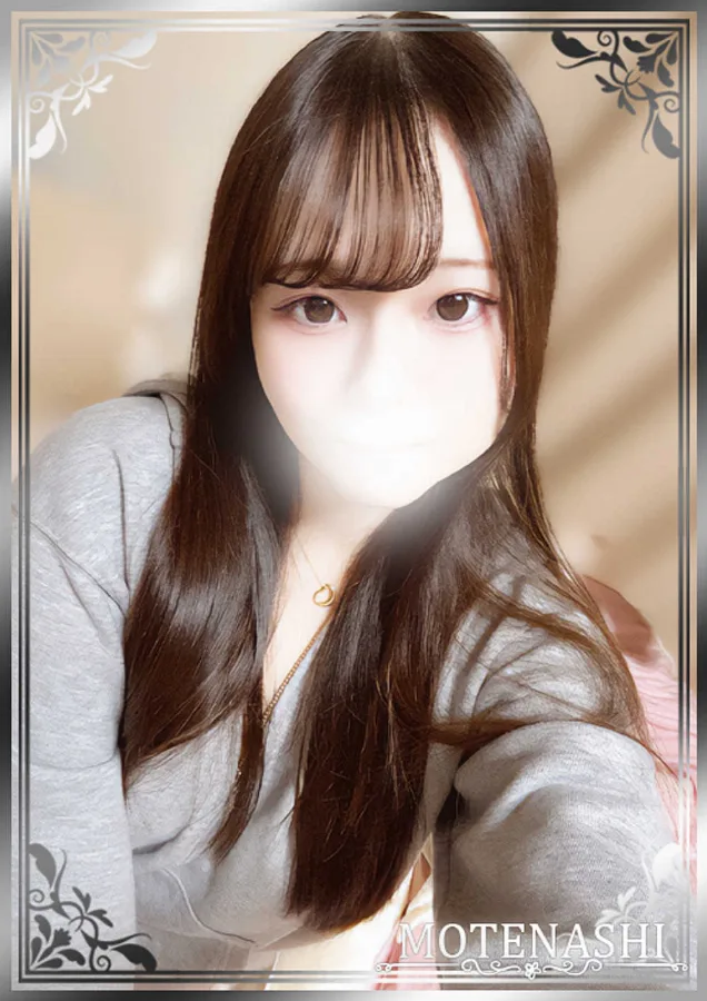 加藤なつ