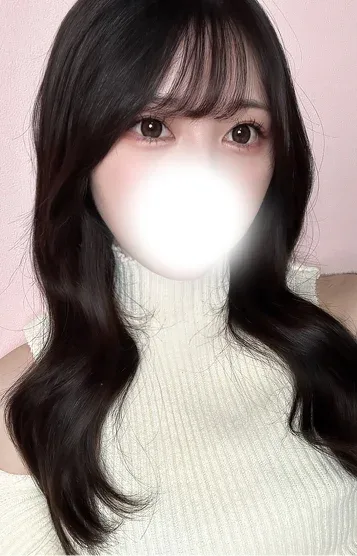 前田 ゆな(25)