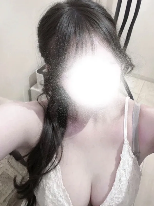 みさ