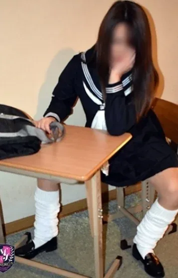 白桃はいる(23)