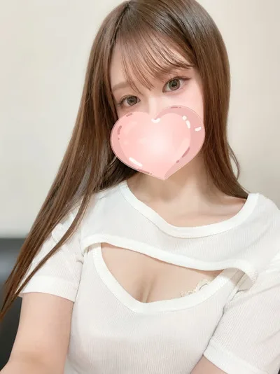 りあ【一目で惹かれる♡美人セラピスト】