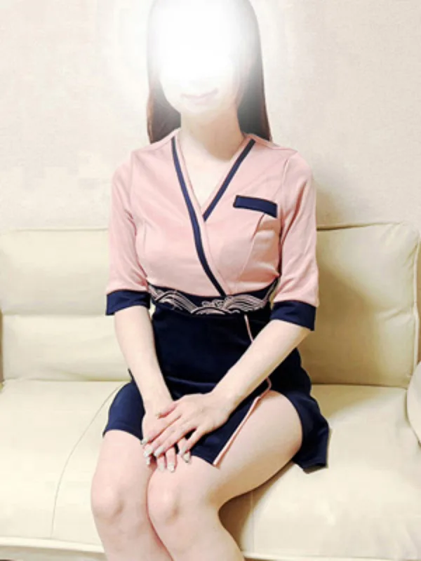 西村 まりな