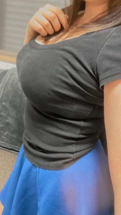 ここ（F)