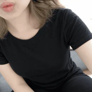 綾瀬こはる