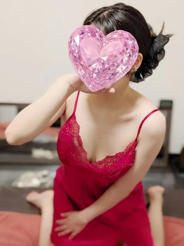 柊 まりな