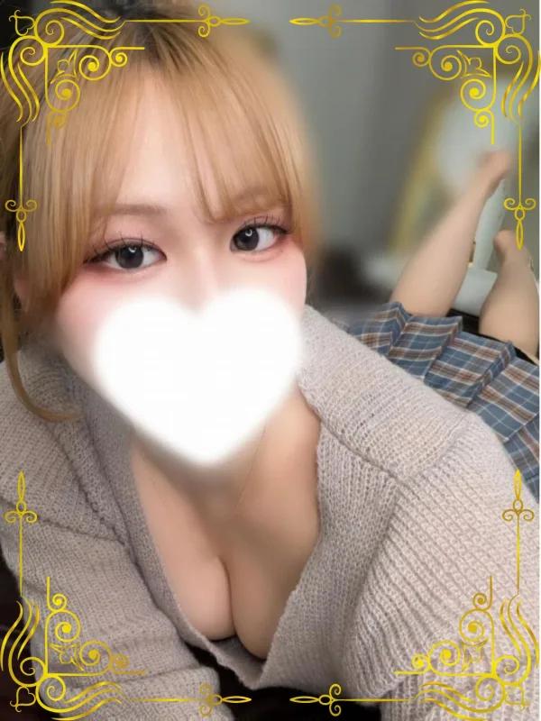 美月ひより