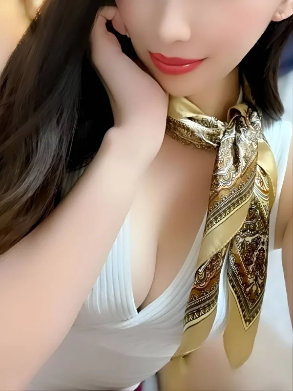 登坂かりな